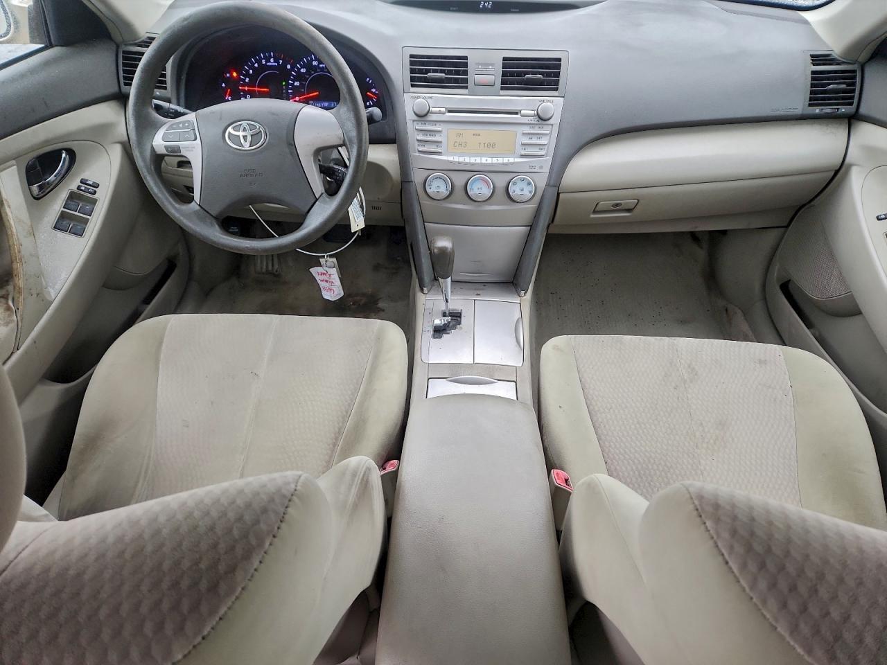 2010 TOYOTA CAMRY