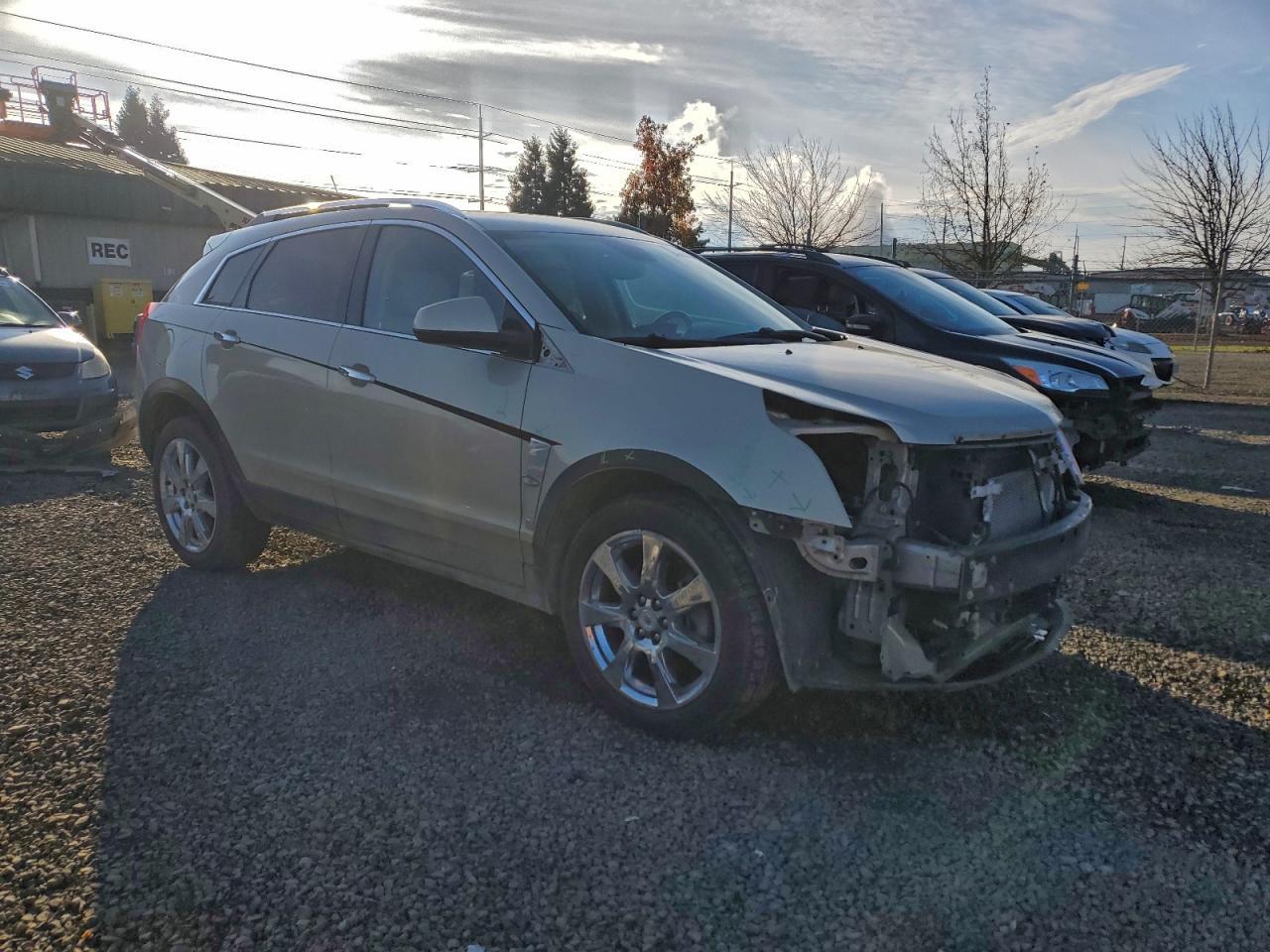2010 CADILLAC SRX
