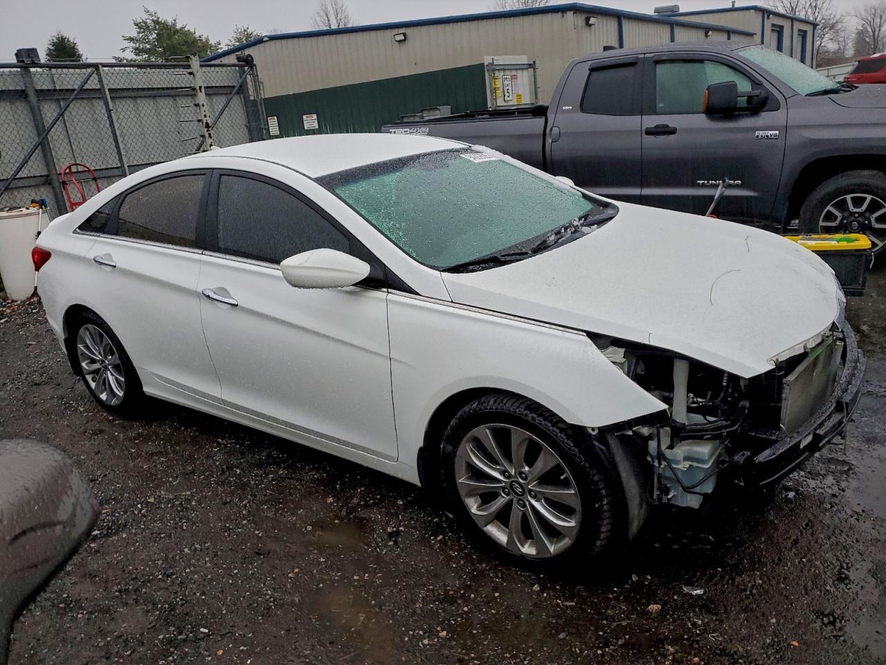 2013 HYUNDAI SONATA
