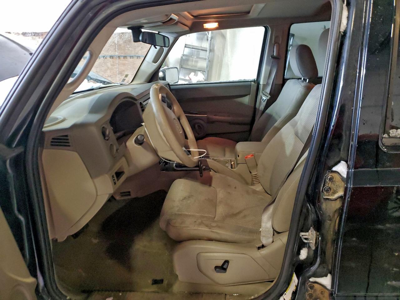 2008 JEEP Commander