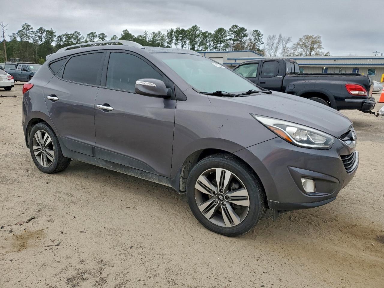 2015 HYUNDAI TUCSON