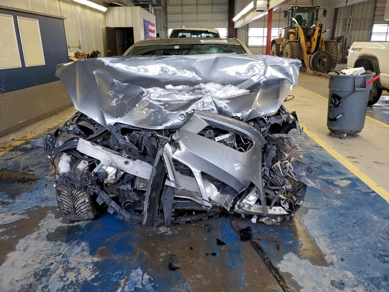 2011 MERCEDES-BENZ E-Class