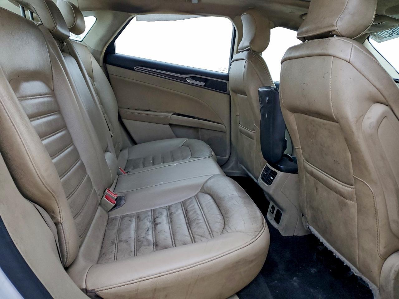 2016 FORD FUSION