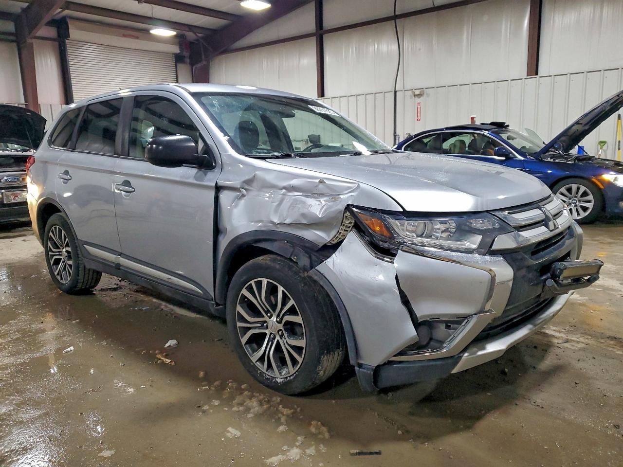 2016 MITSUBISHI outlander
