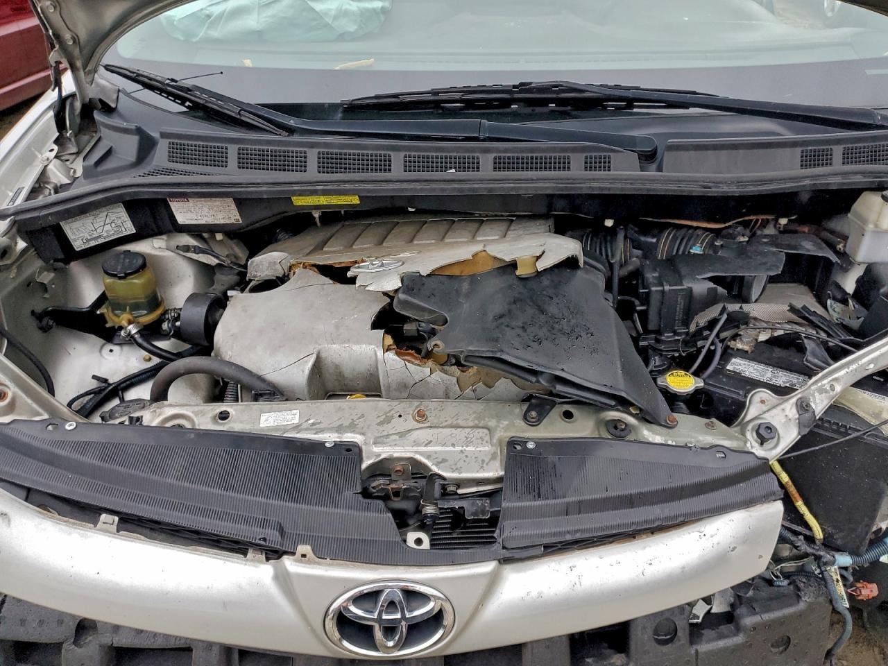 2007 TOYOTA SIENNA