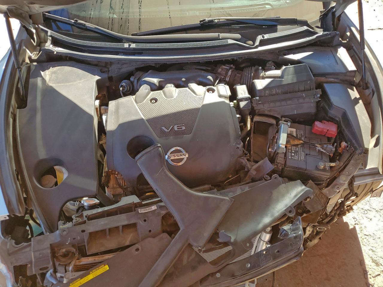 2010 NISSAN Maxima