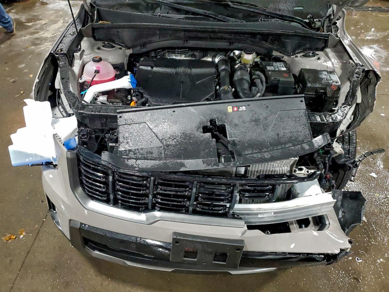 2025 KIA SORENTO