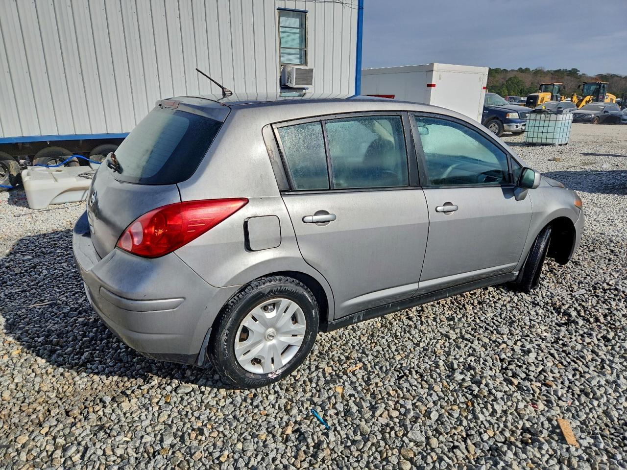 2012 NISSAN VERSA