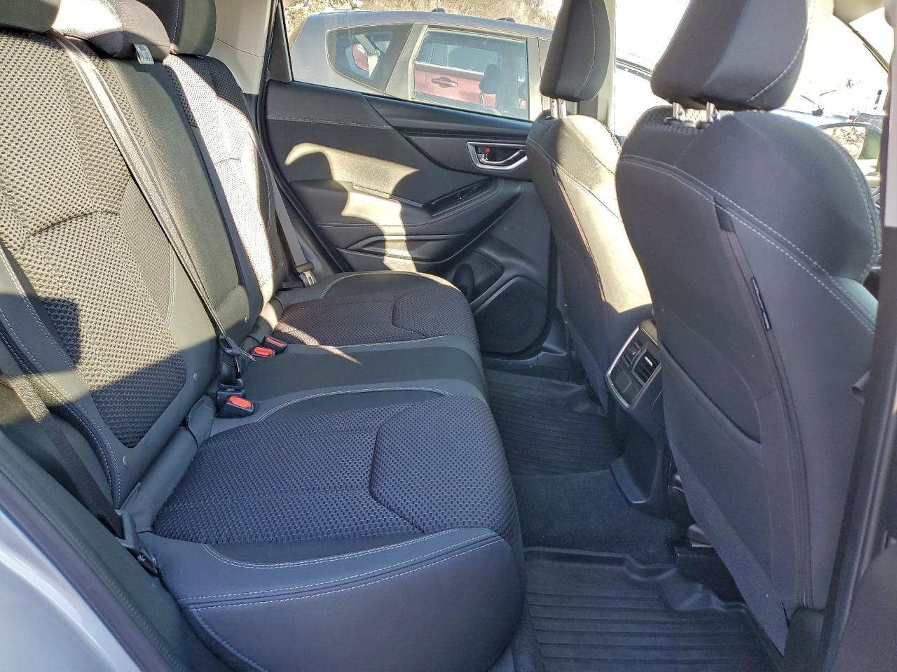 2020 SUBARU FORESTER