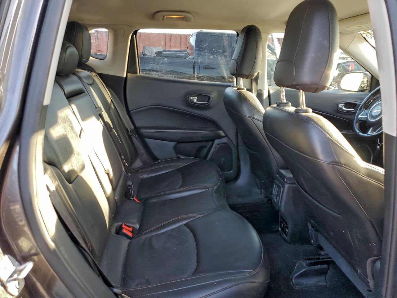 2020 JEEP Compass