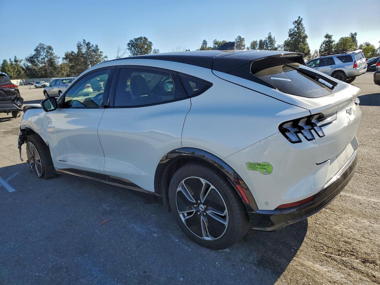 2023 FORD Mustang Mach-E