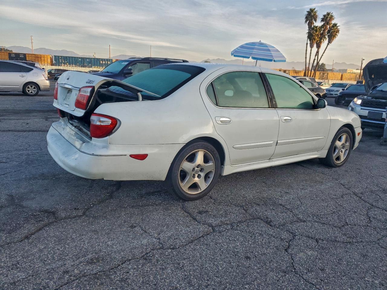 2001 INFINITI I30