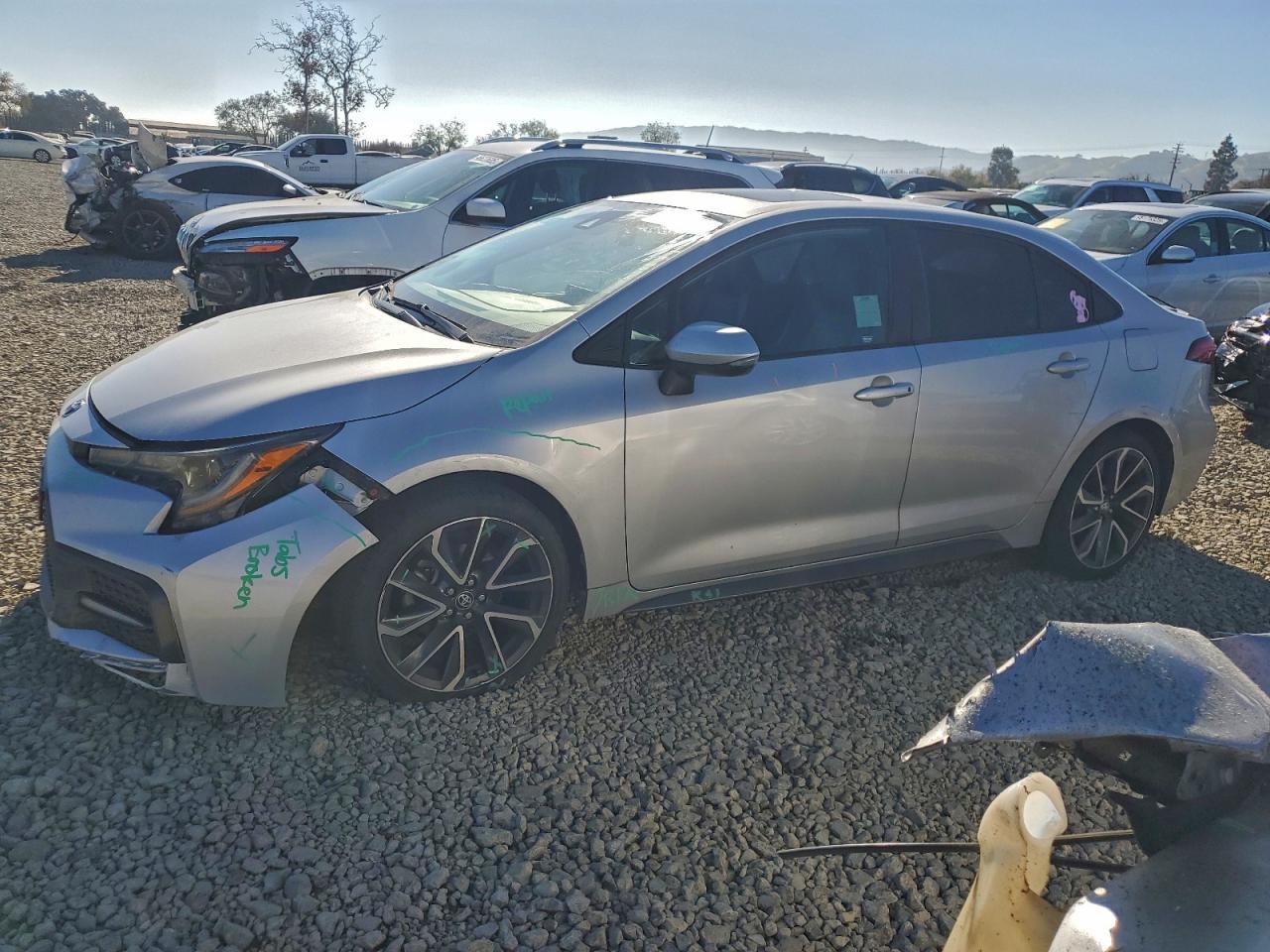 2020 TOYOTA COROLLA