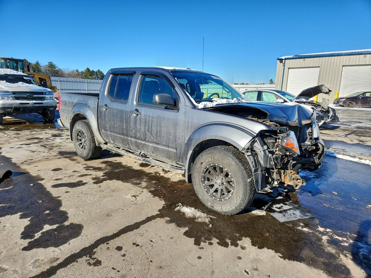 2016 NISSAN Frontier