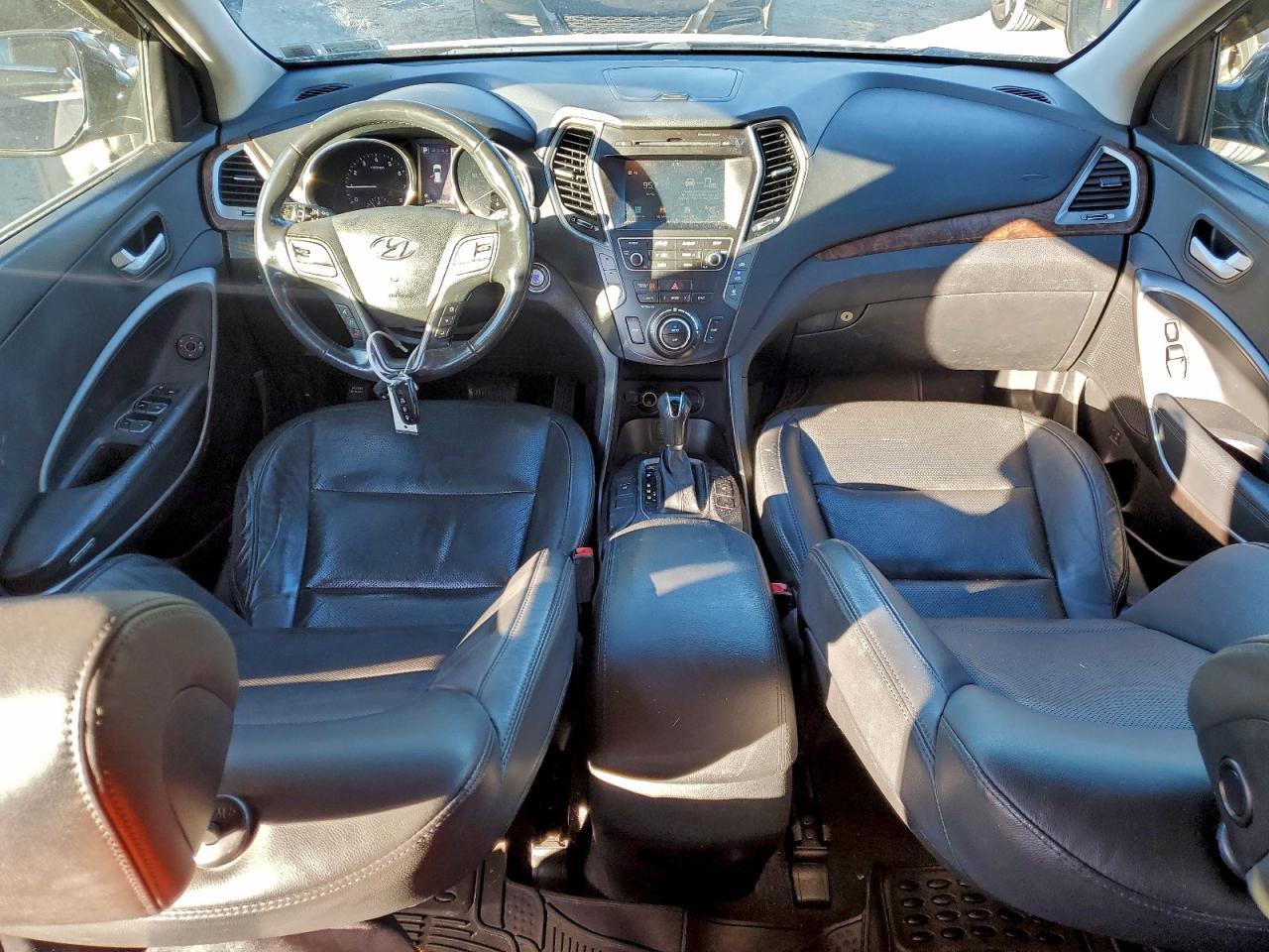 2017 HYUNDAI SANTA FE