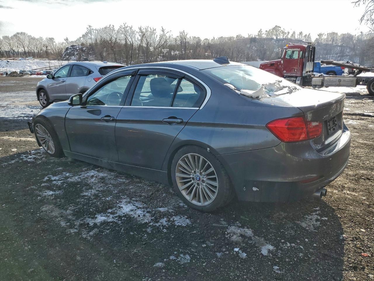 2014 BMW 3 SERIES