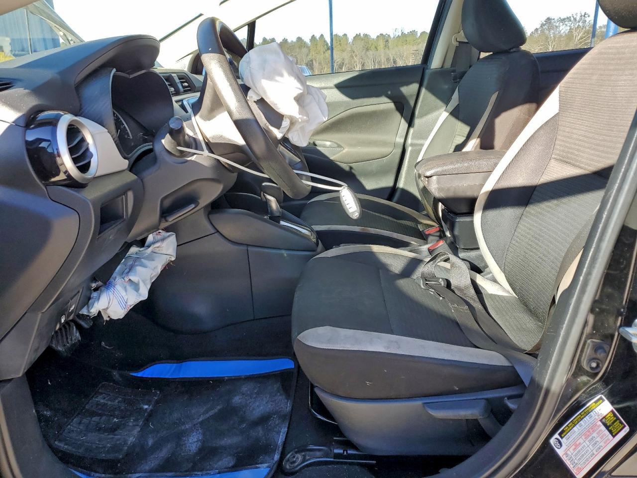 2021 NISSAN VERSA