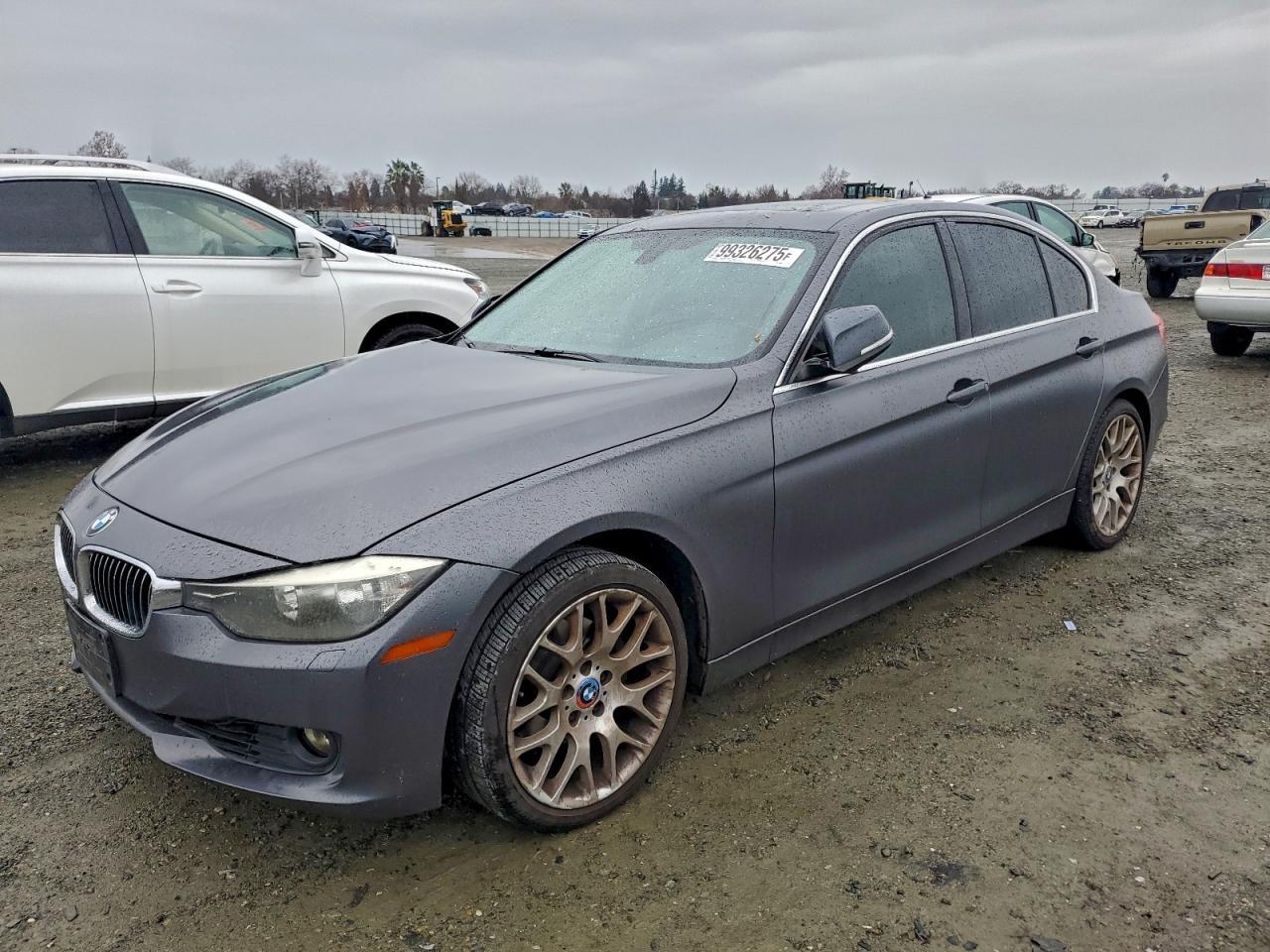 2013 BMW 3 SERIES