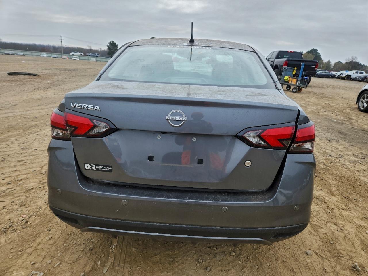 2024 NISSAN VERSA
