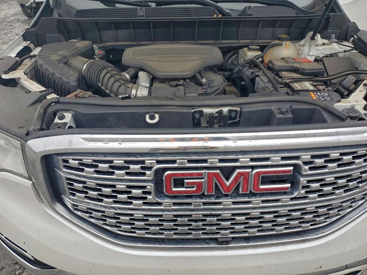 2017 GMC ACADIA