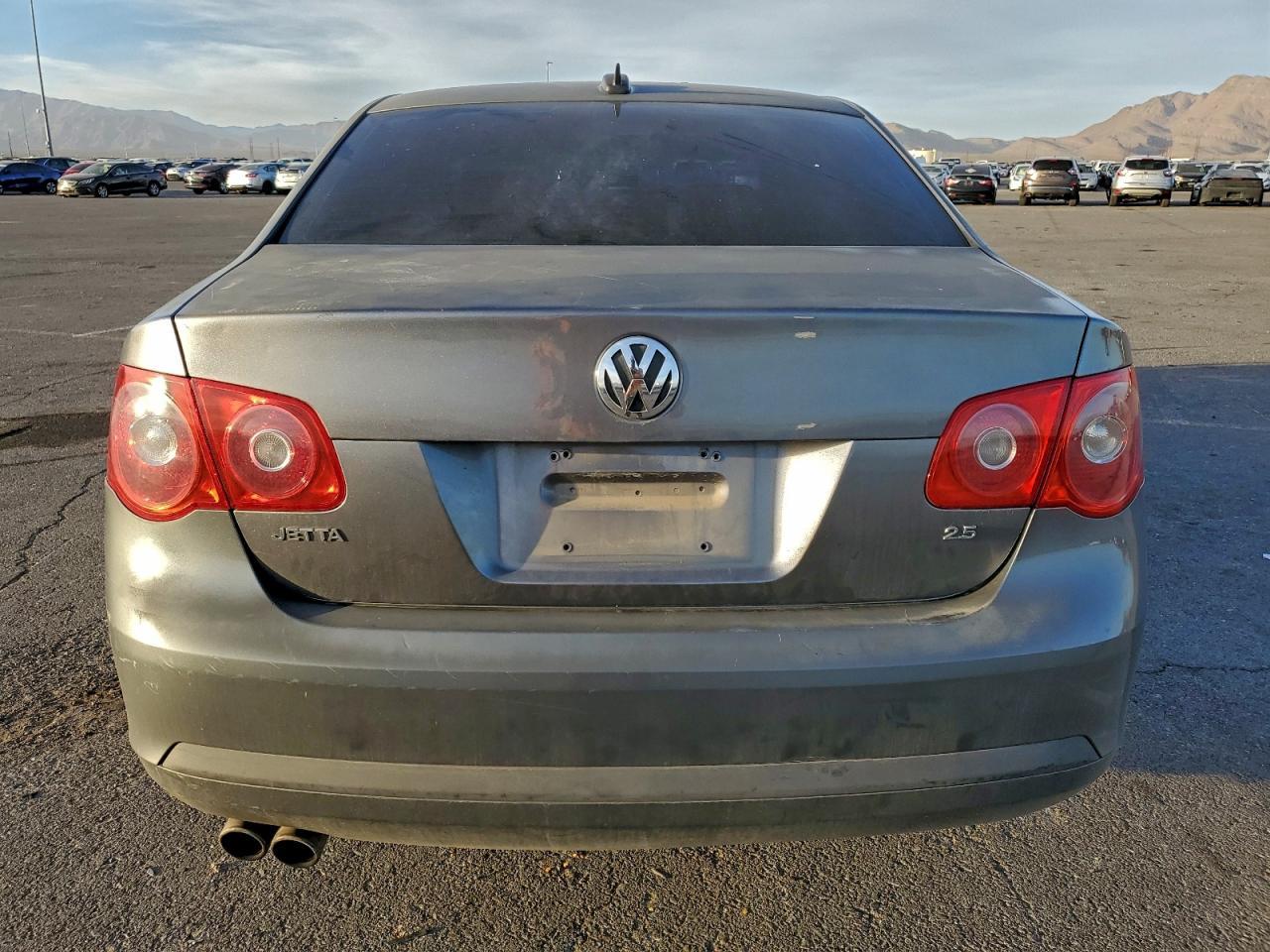 2006 VOLKSWAGEN JETTA