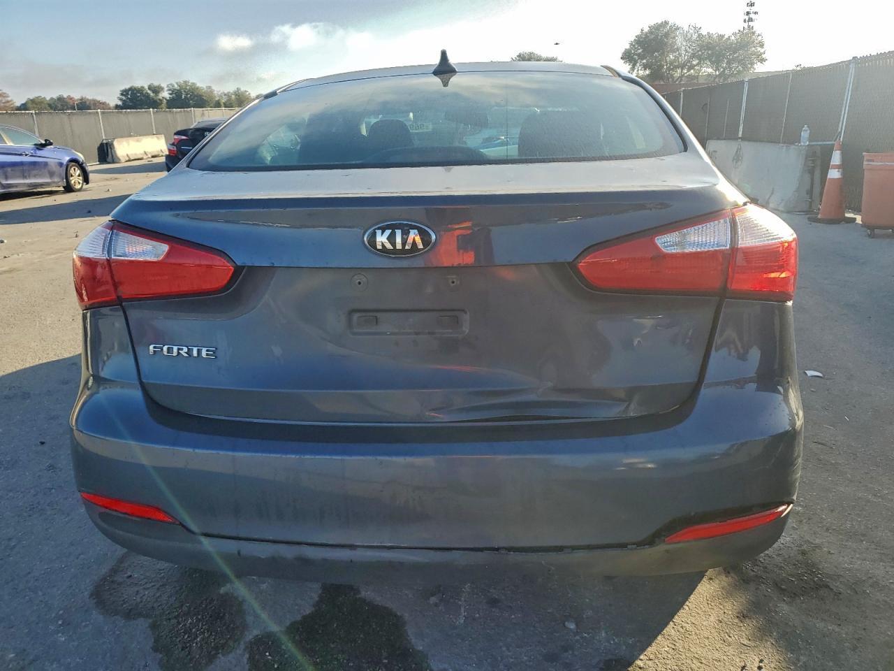2016 KIA FORTE