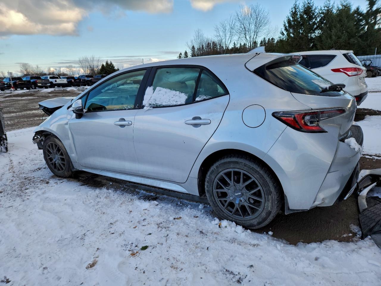 2021 TOYOTA COROLLA