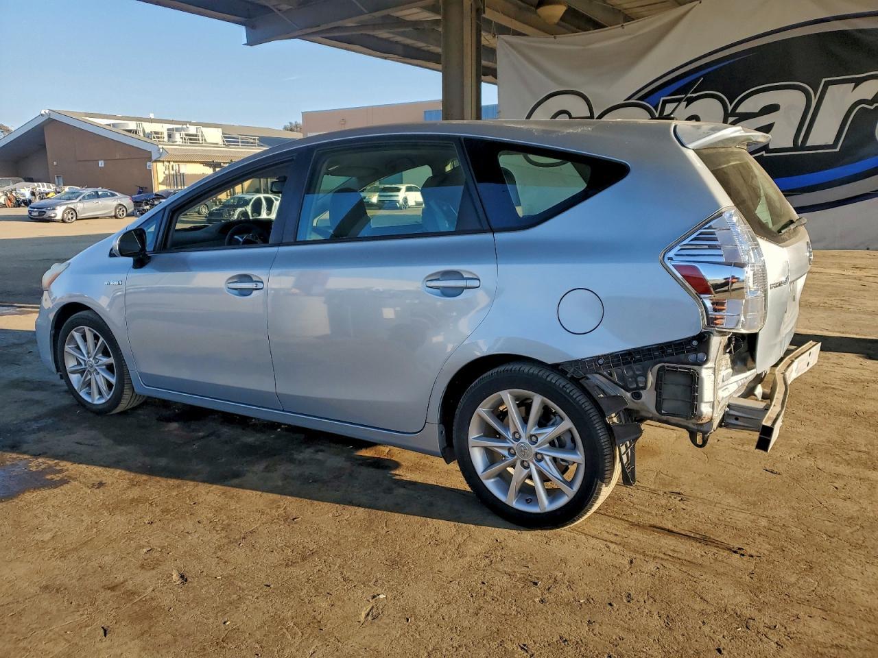 2012 TOYOTA PRIUS V