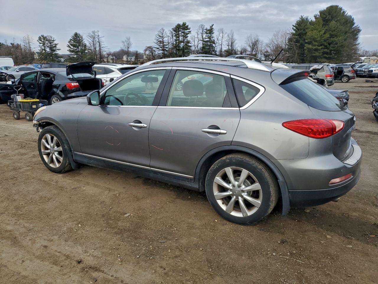 2012 INFINITI EX35