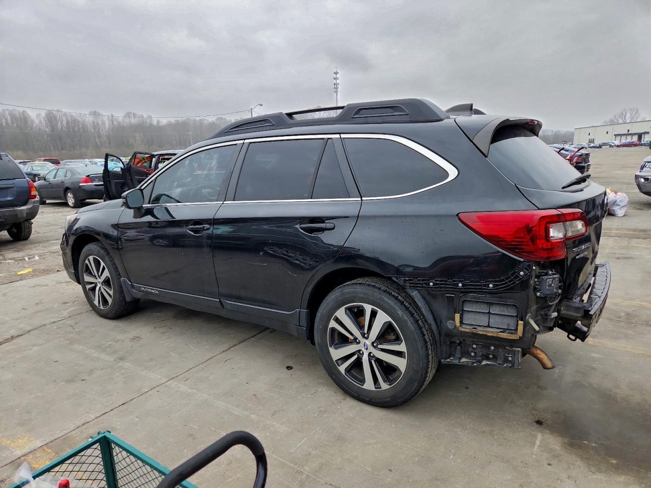 2019 SUBARU Outback