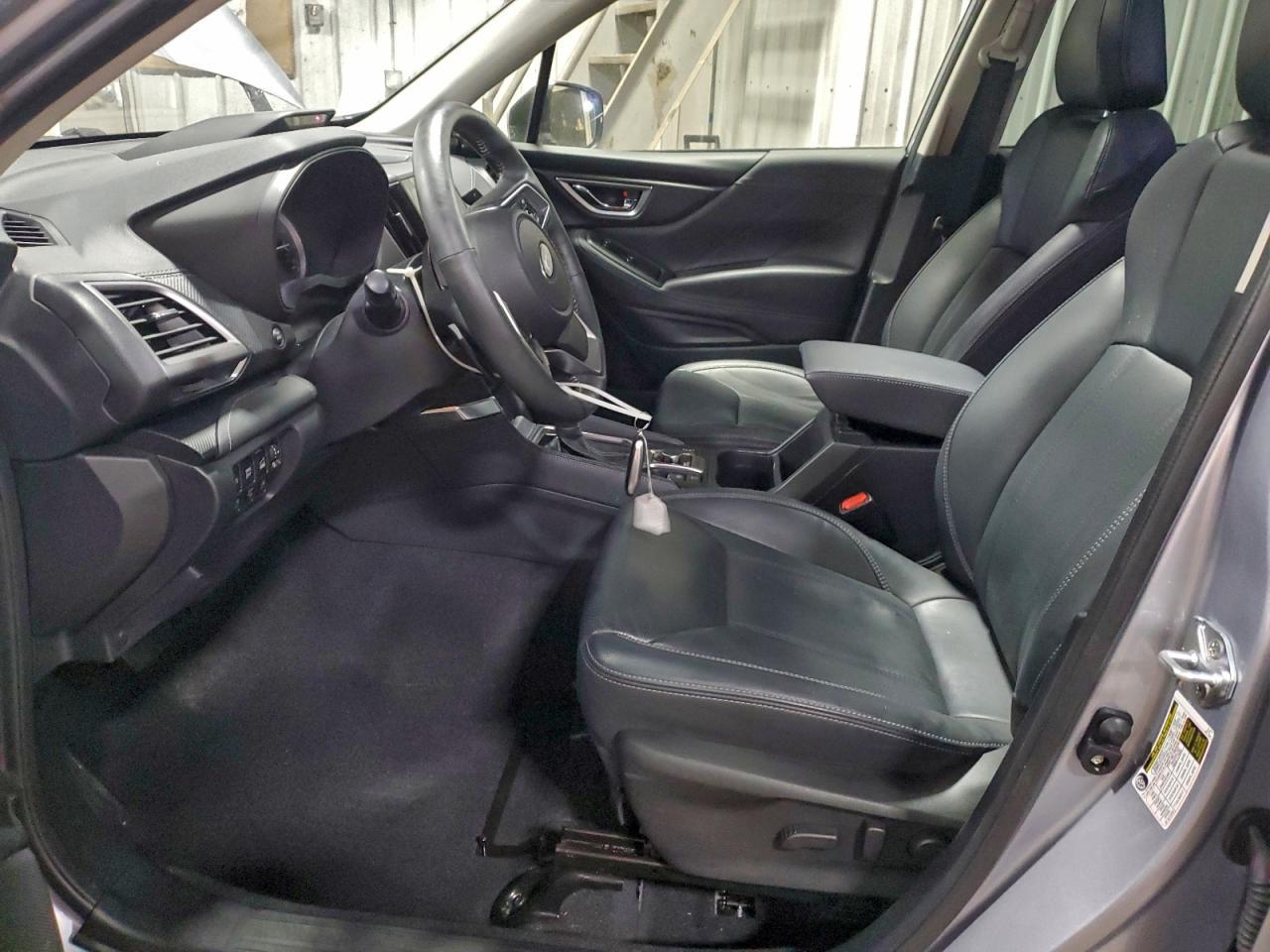 2023 SUBARU FORESTER