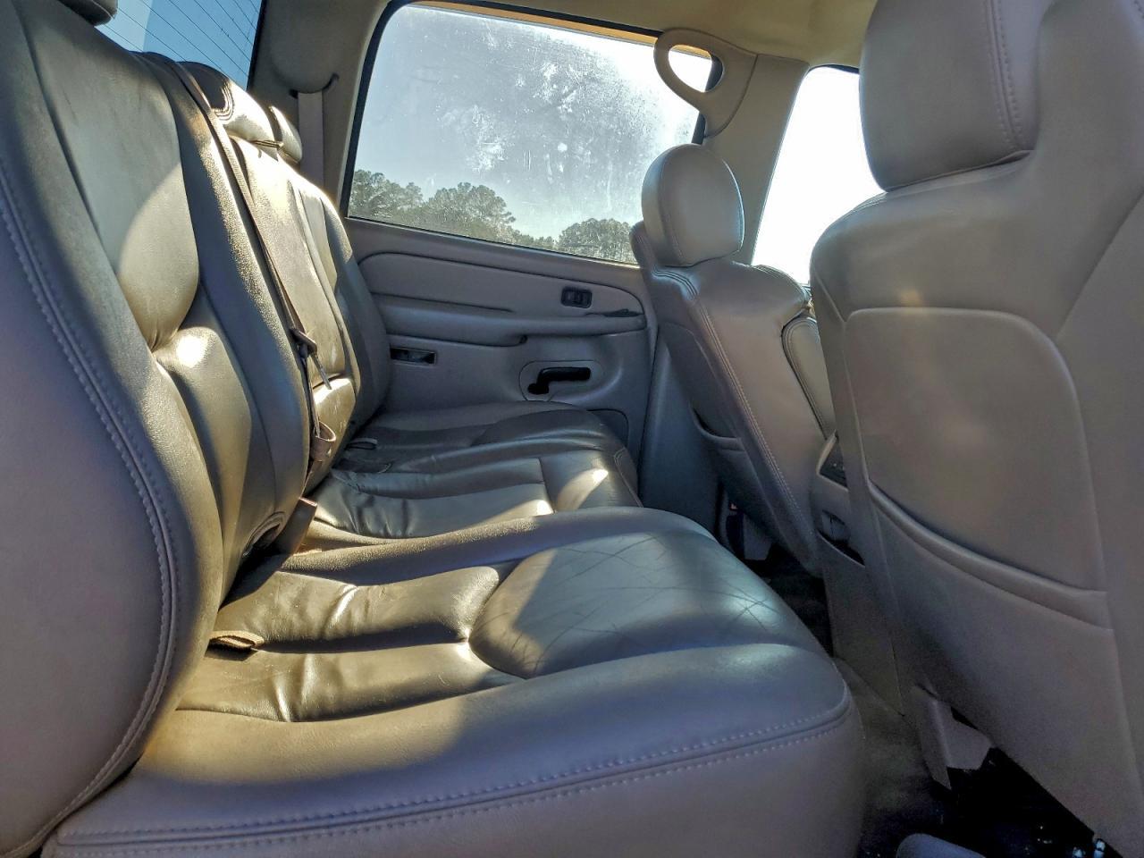 2004 CHEVROLET Silverado