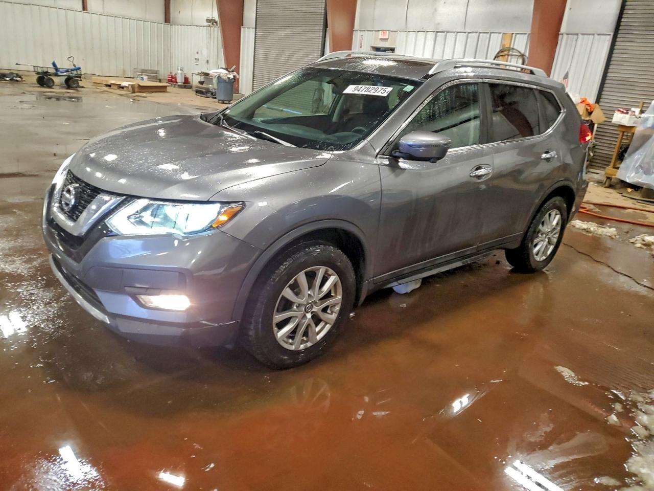 2017 NISSAN ROGUE