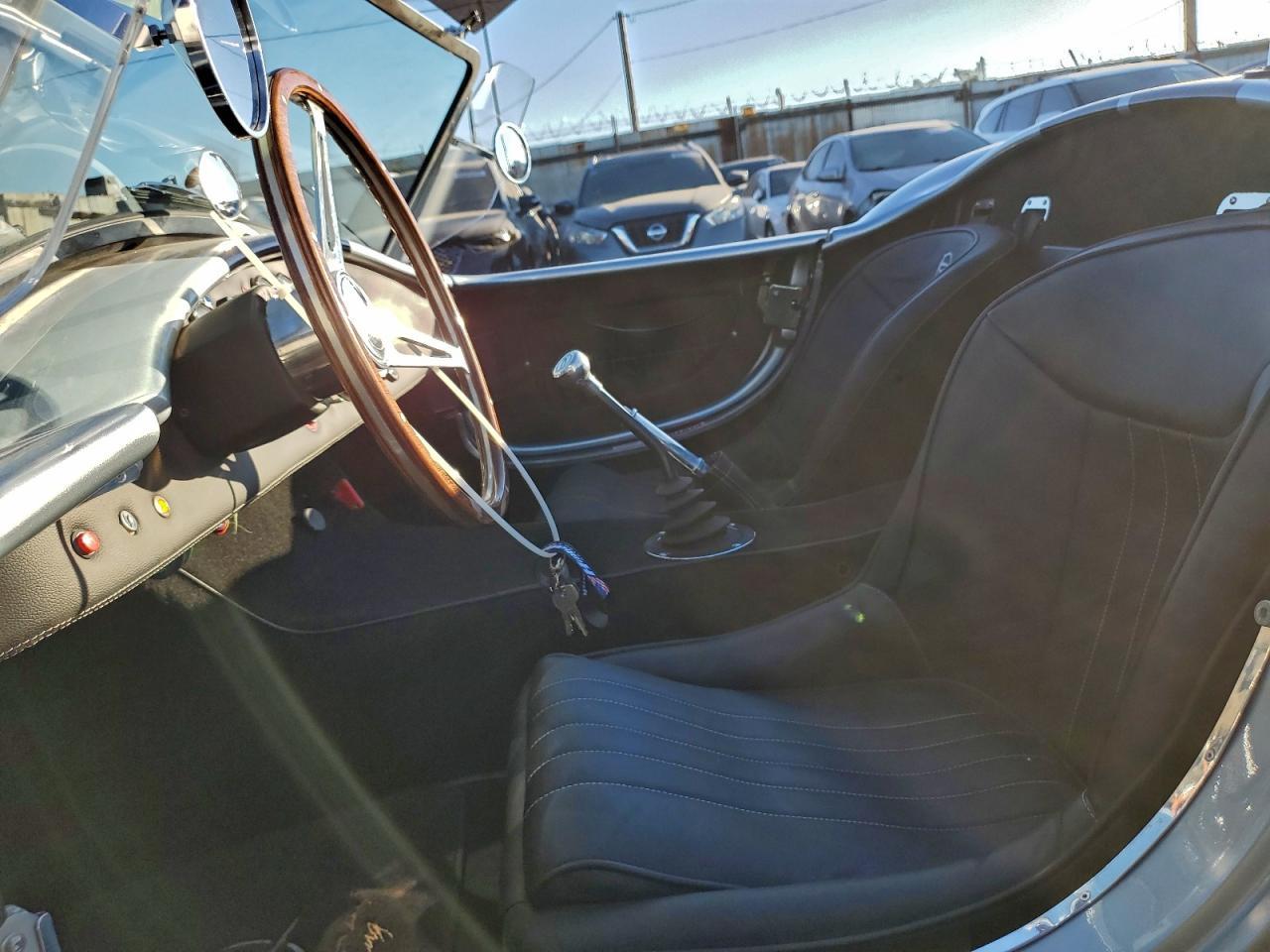 1965 FORD Cobra