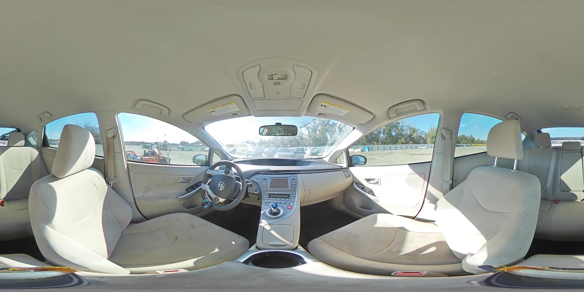 2015 TOYOTA PRIUS