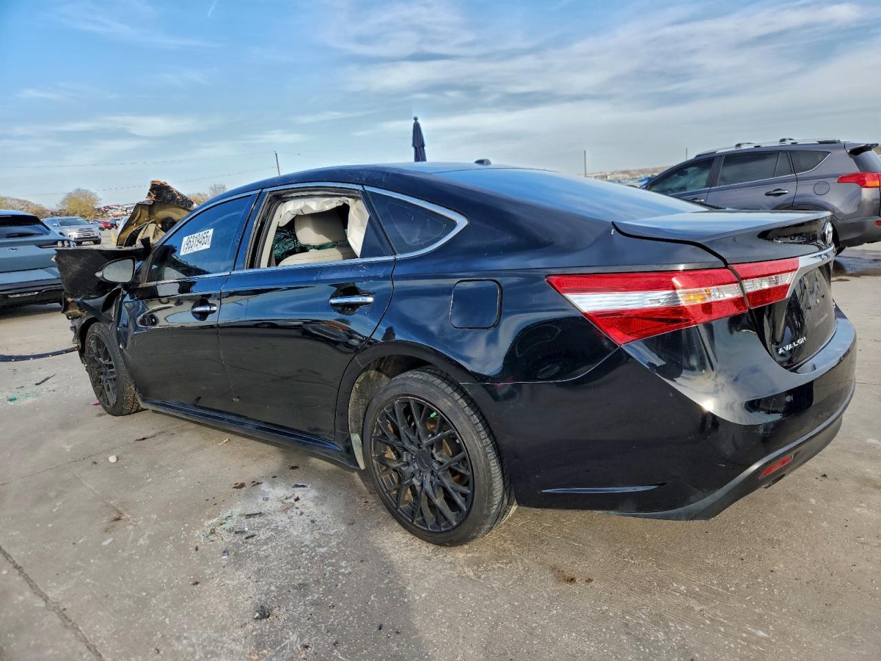 2014 TOYOTA Avalon