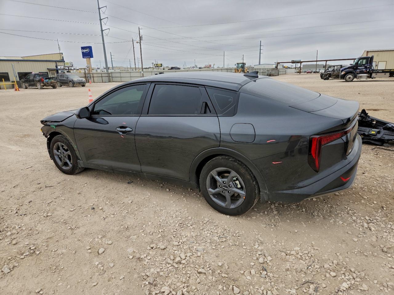 2025 KIA K4