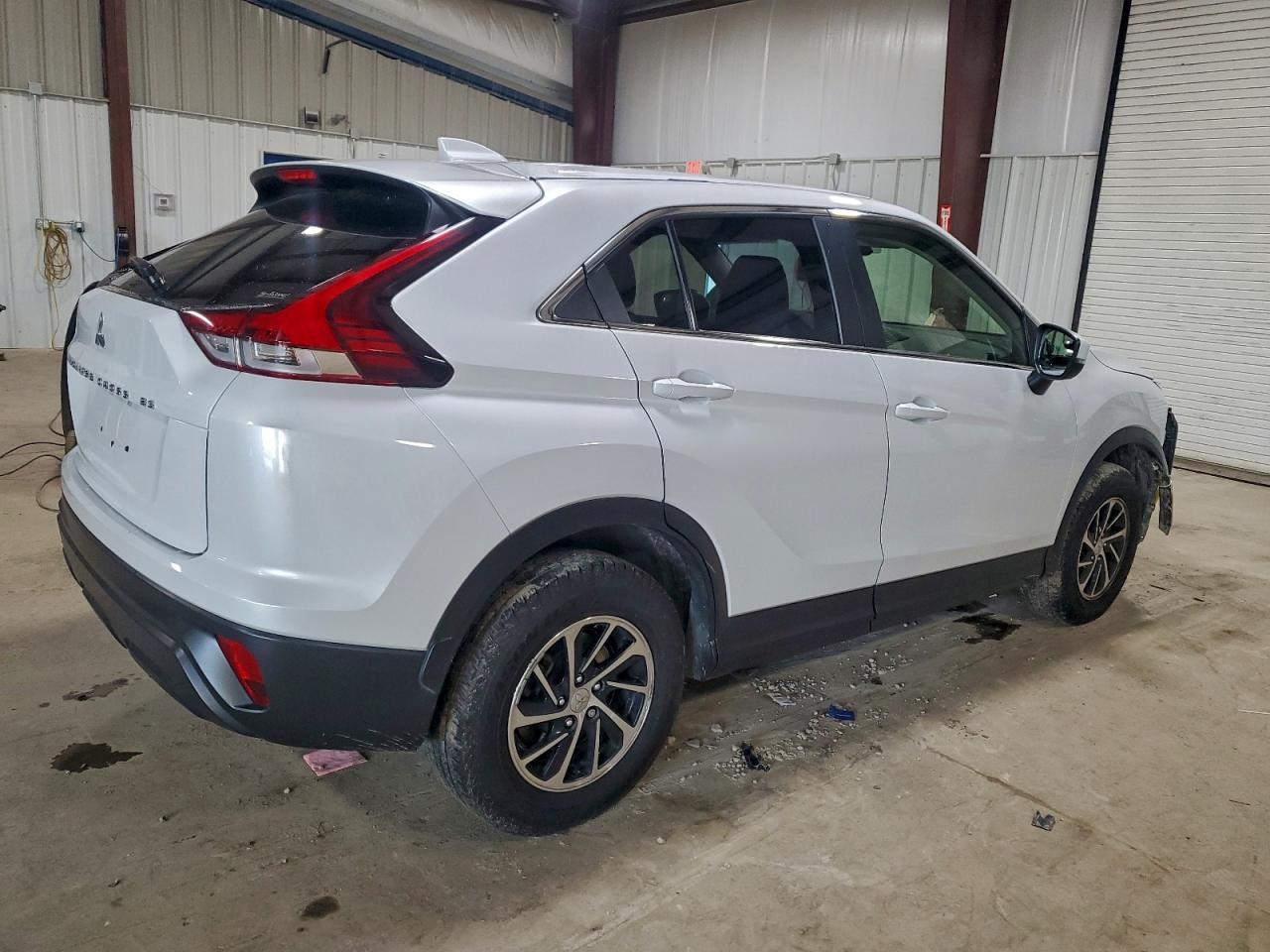 2024 MITSUBISHI Eclipse