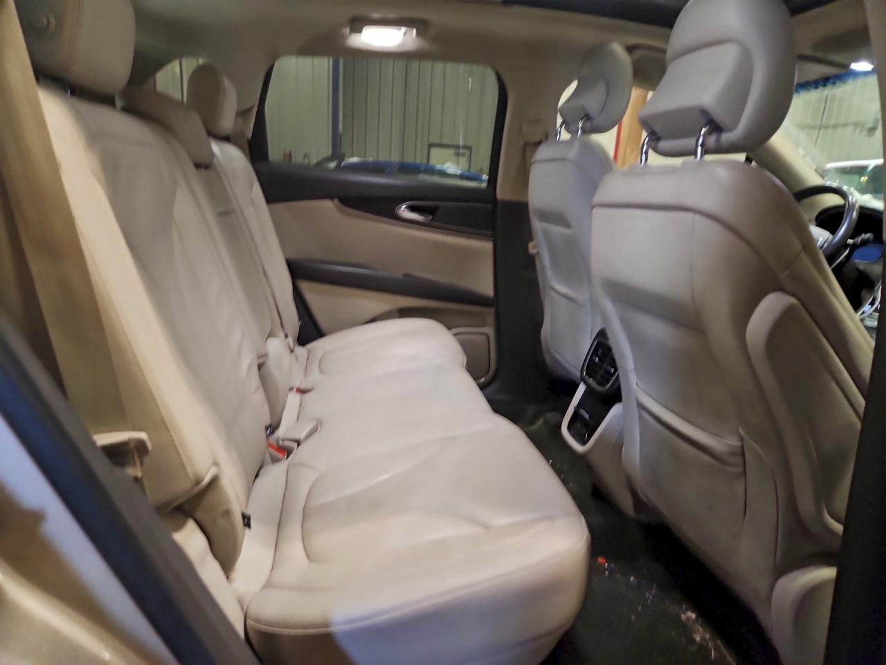 2017 LINCOLN MKX