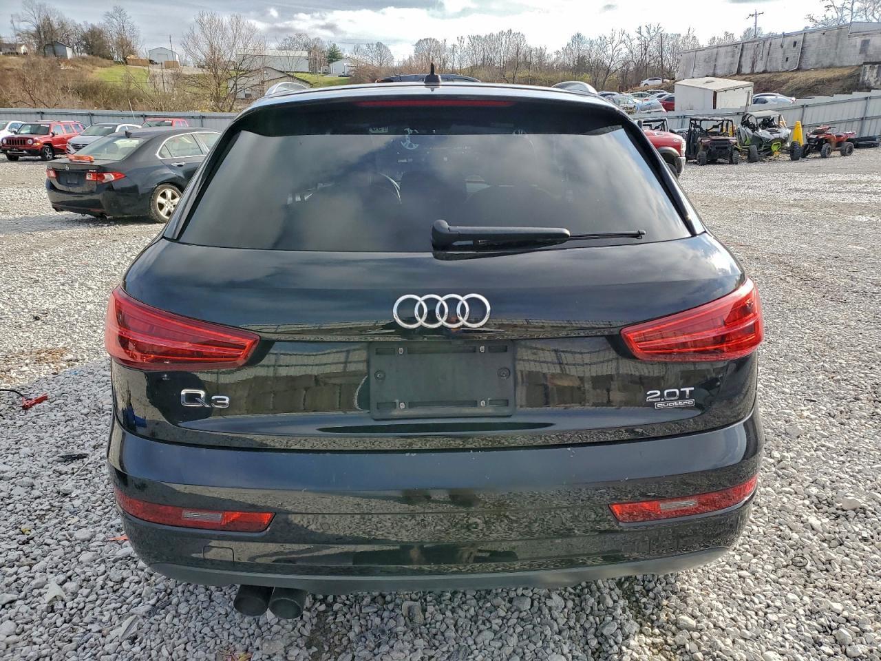 2018 AUDI Q3
