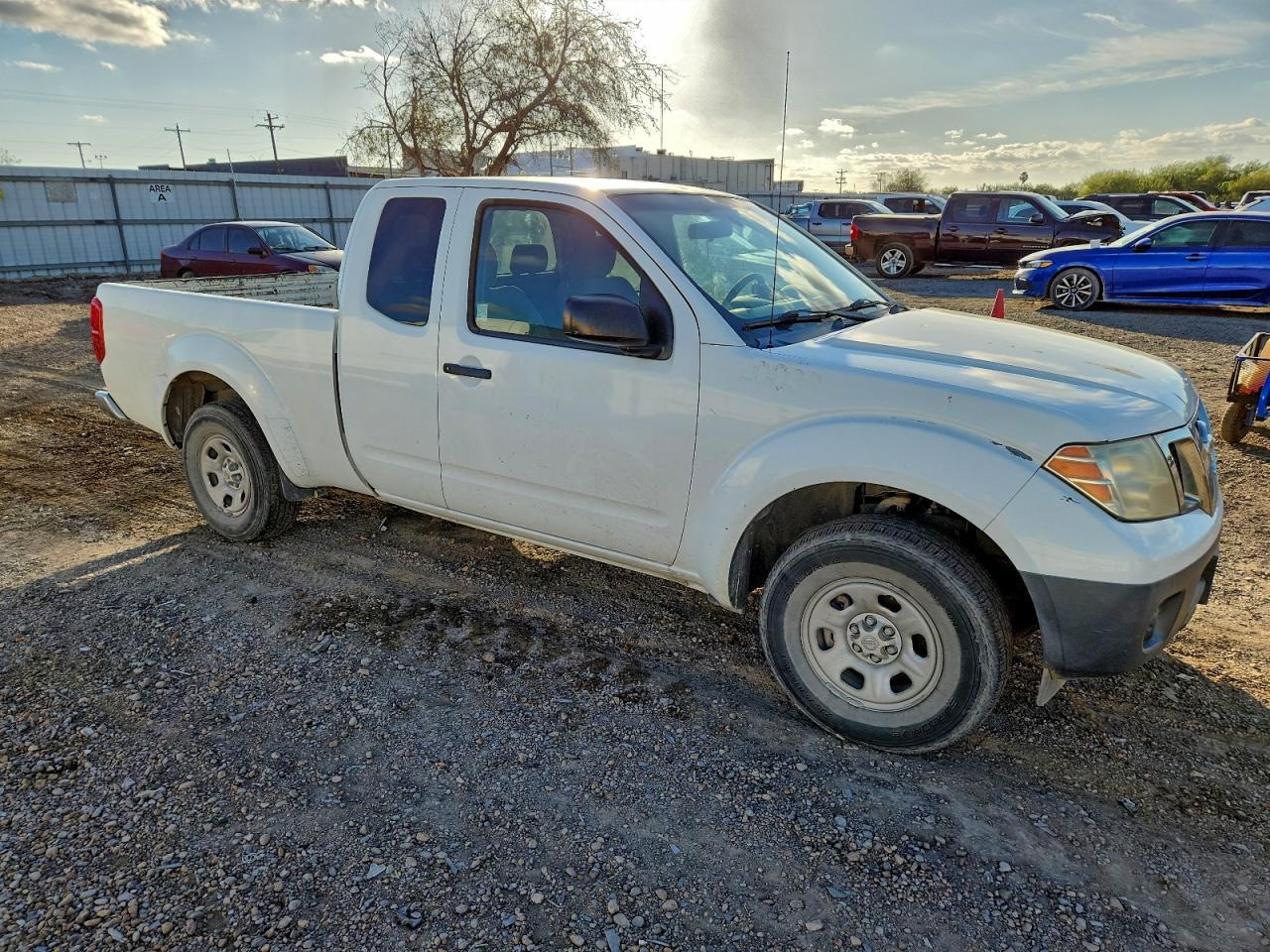 2014 NISSAN Frontier