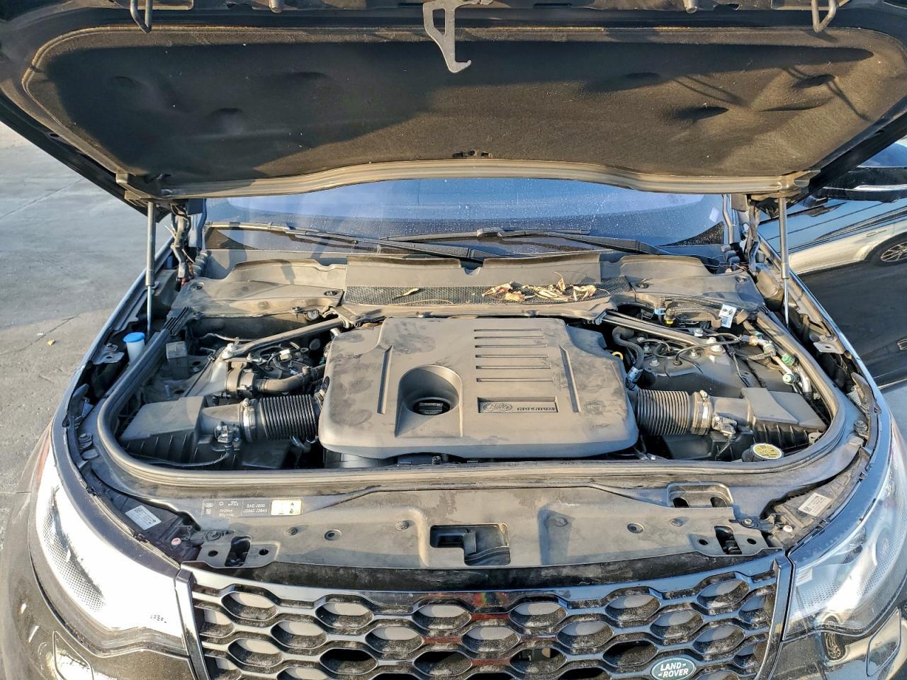 2022 LAND ROVER Discovery