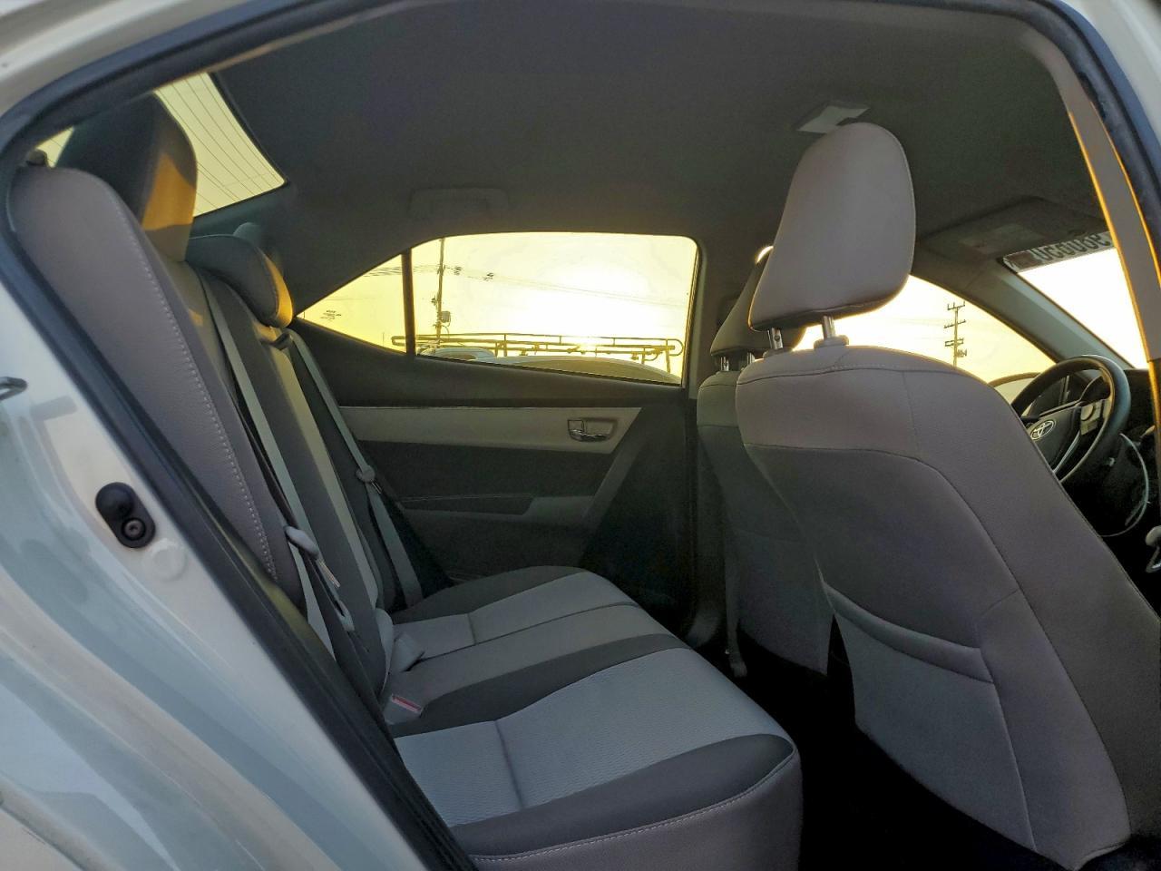 2018 TOYOTA COROLLA