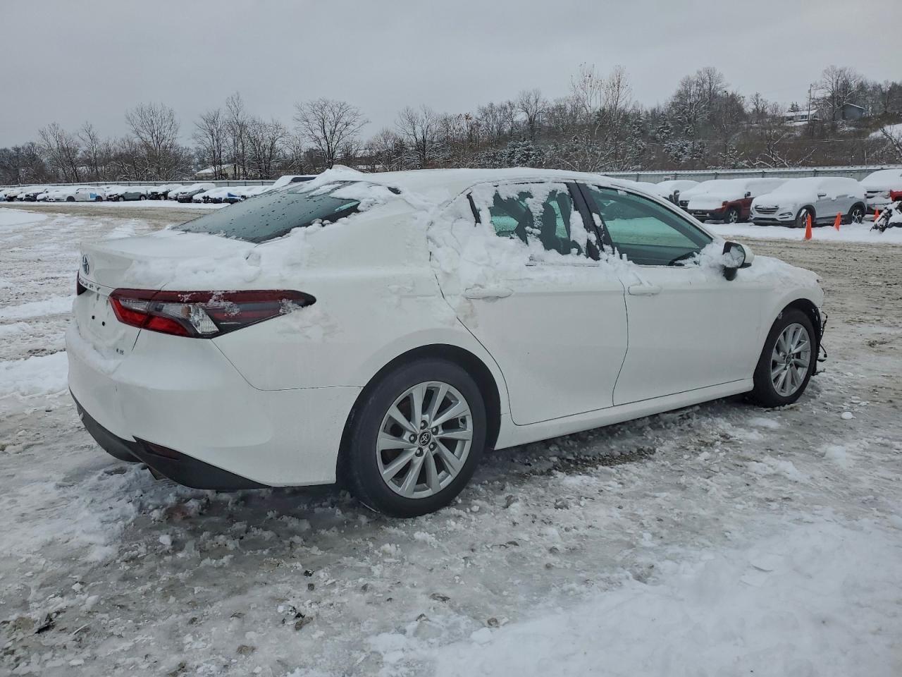 2024 TOYOTA CAMRY