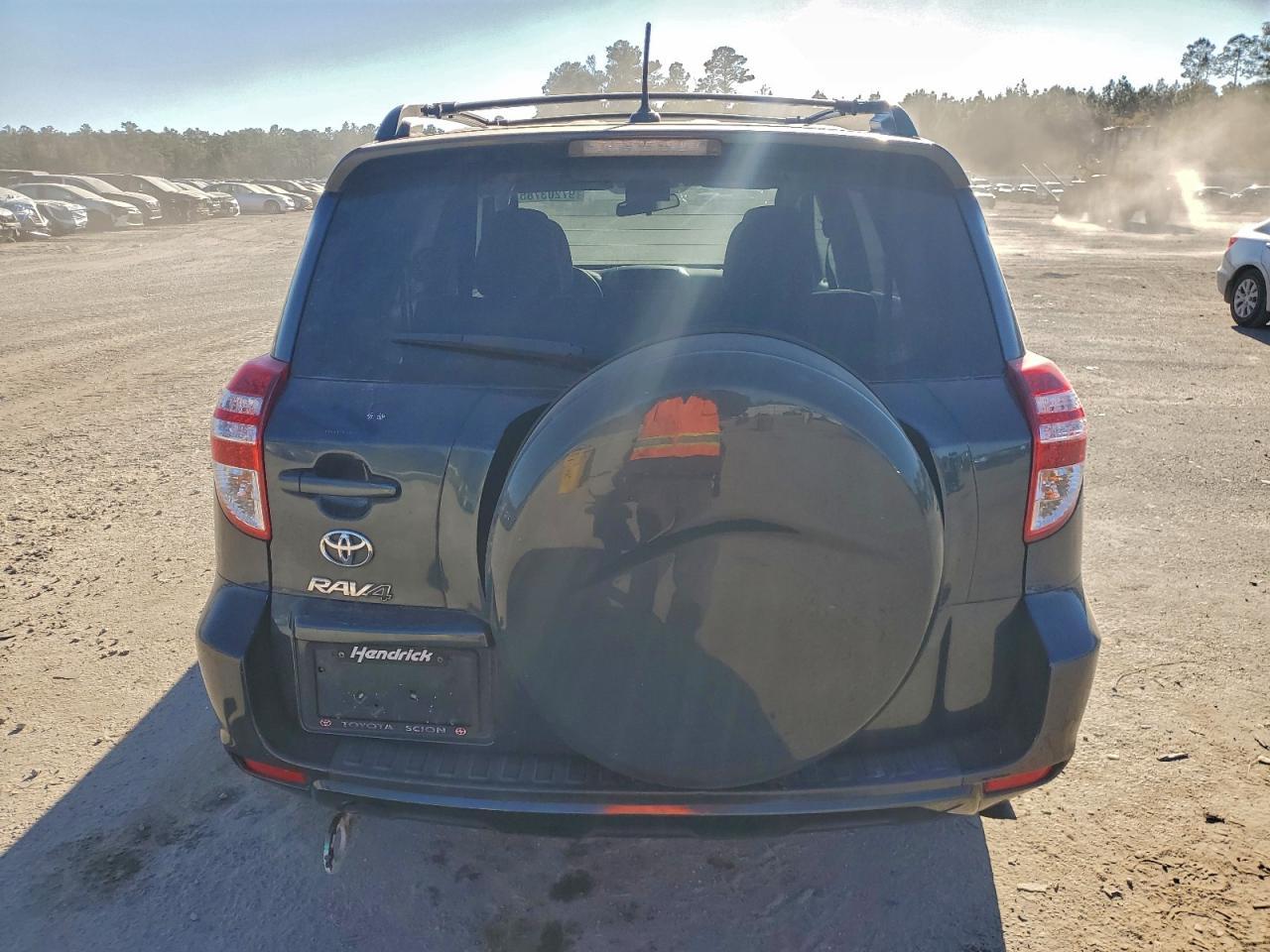 2011 TOYOTA RAV4