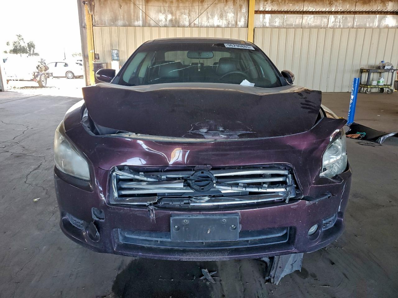2014 NISSAN Maxima