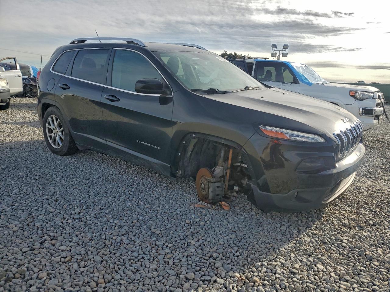2018 JEEP CHEROKEE