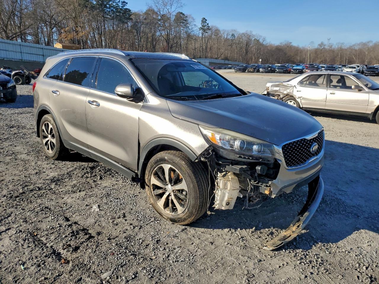 2016 KIA SORENTO