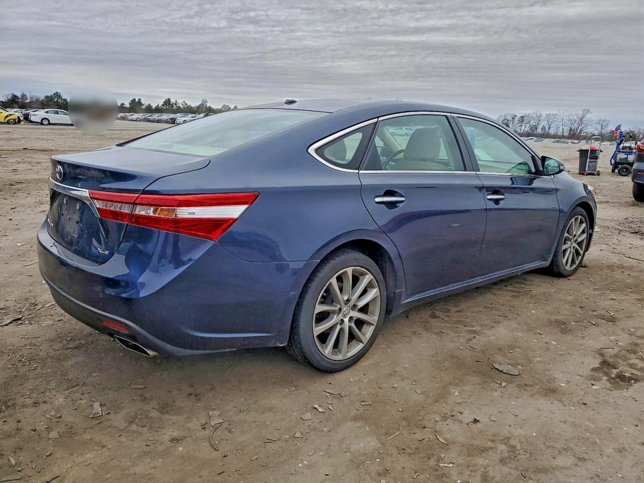 2014 TOYOTA Avalon