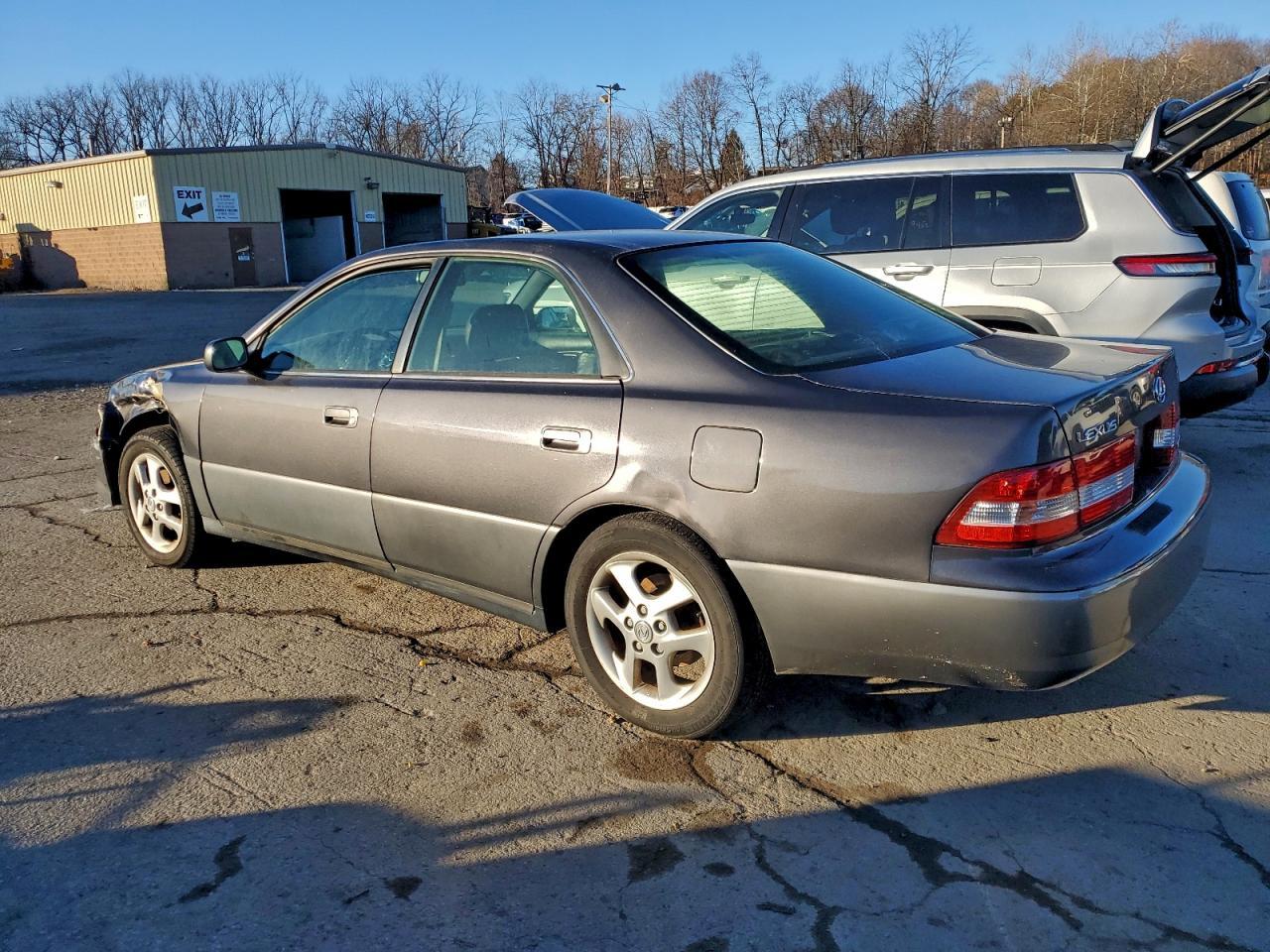 2001 LEXUS Es 300